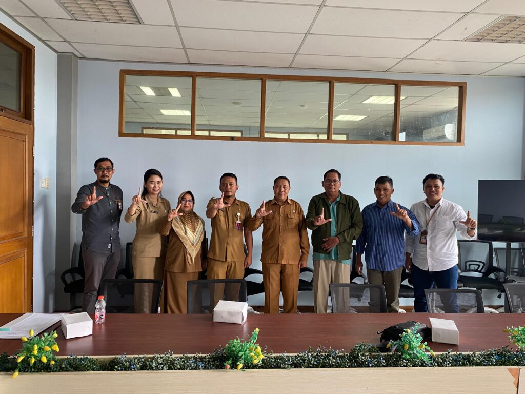 Diskominfo Penajam Paser Utara saat menerima kunjungan KPID Provinsi Kaltim. (Ist)
