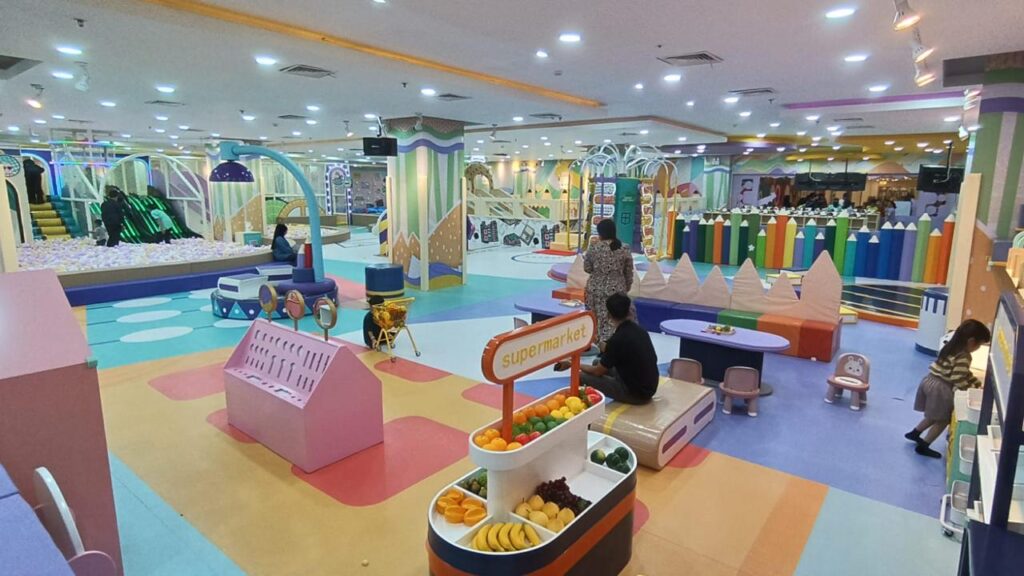 KIDZLANDIA yang pertama di Balikpapan Tepatnya di lantai FF Pentacity Mall. (Ist)