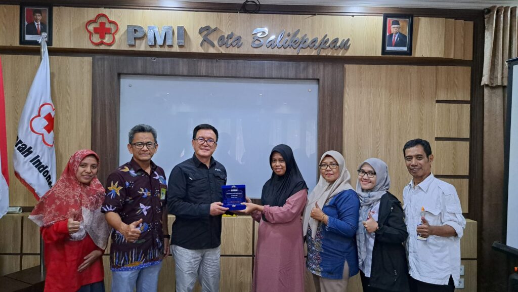 PT Pertamina Hulu Kalimantan Timur Raih Penghargaan PMI Kota Balikpapan. (Ist)