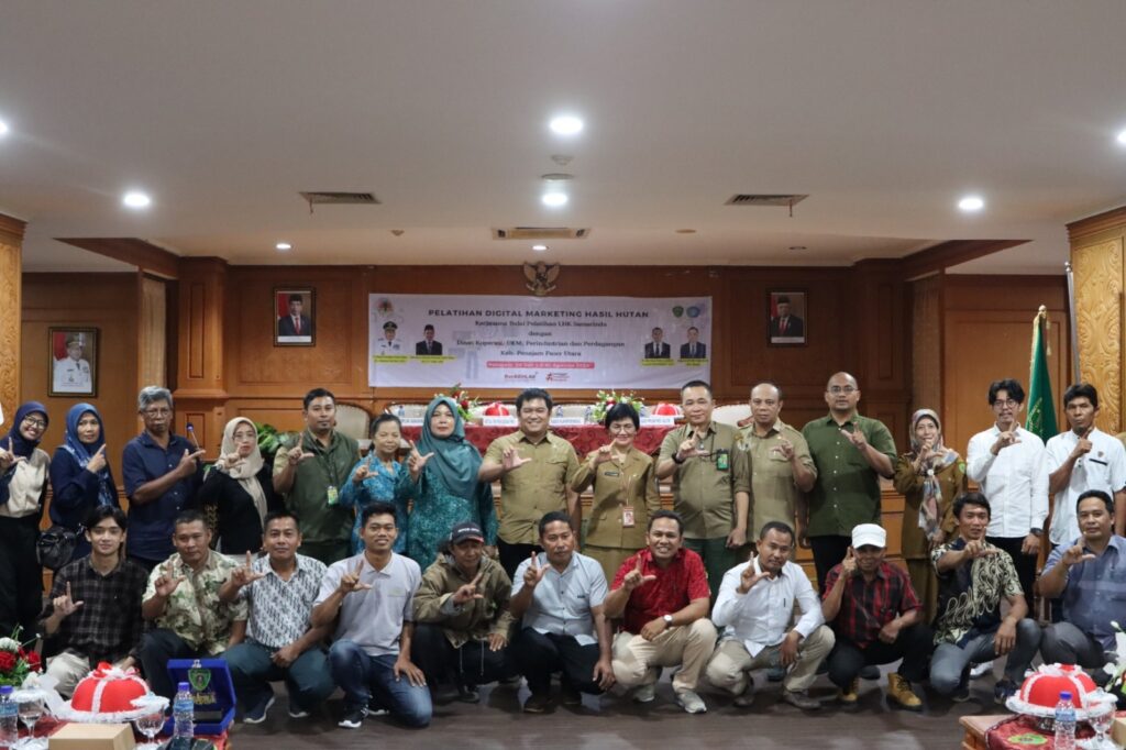 Dinas KUKM Perindag PPU menggelar pelatihan budidaya lebah madu Kelulut. (Ist)