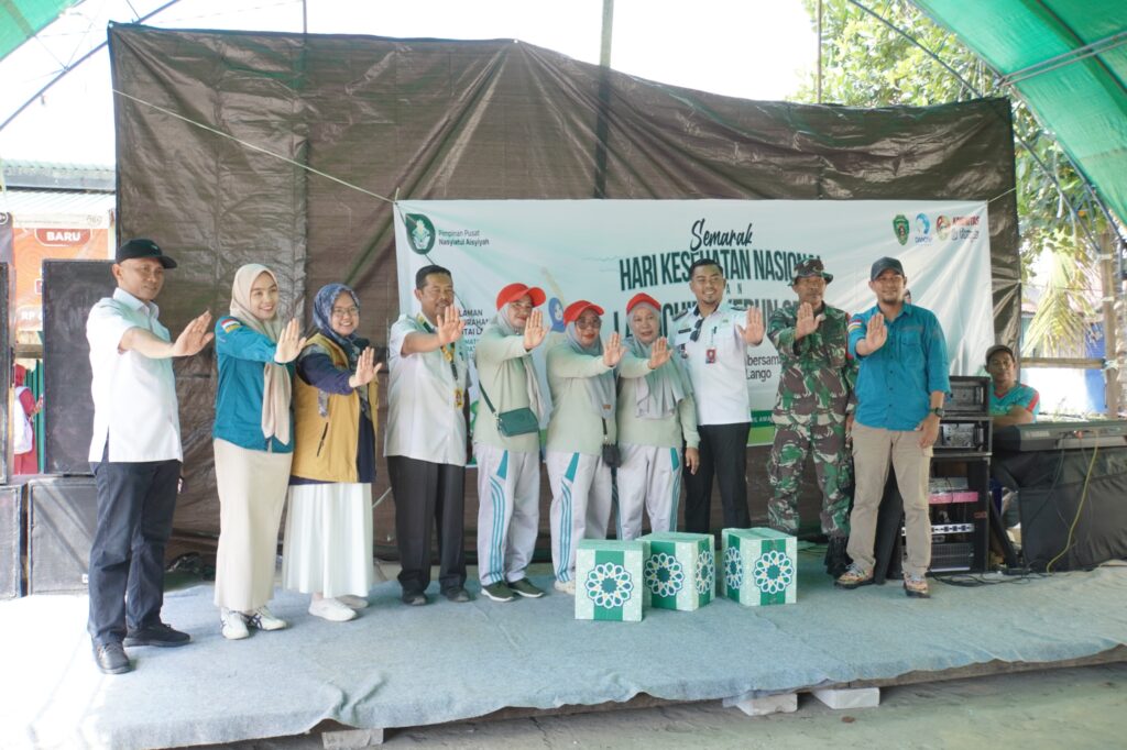 Program Komunitas Isi Piringku gelar Aksi Gerak dan Sehat Bersama Warga Pantai Lango. (Ist)