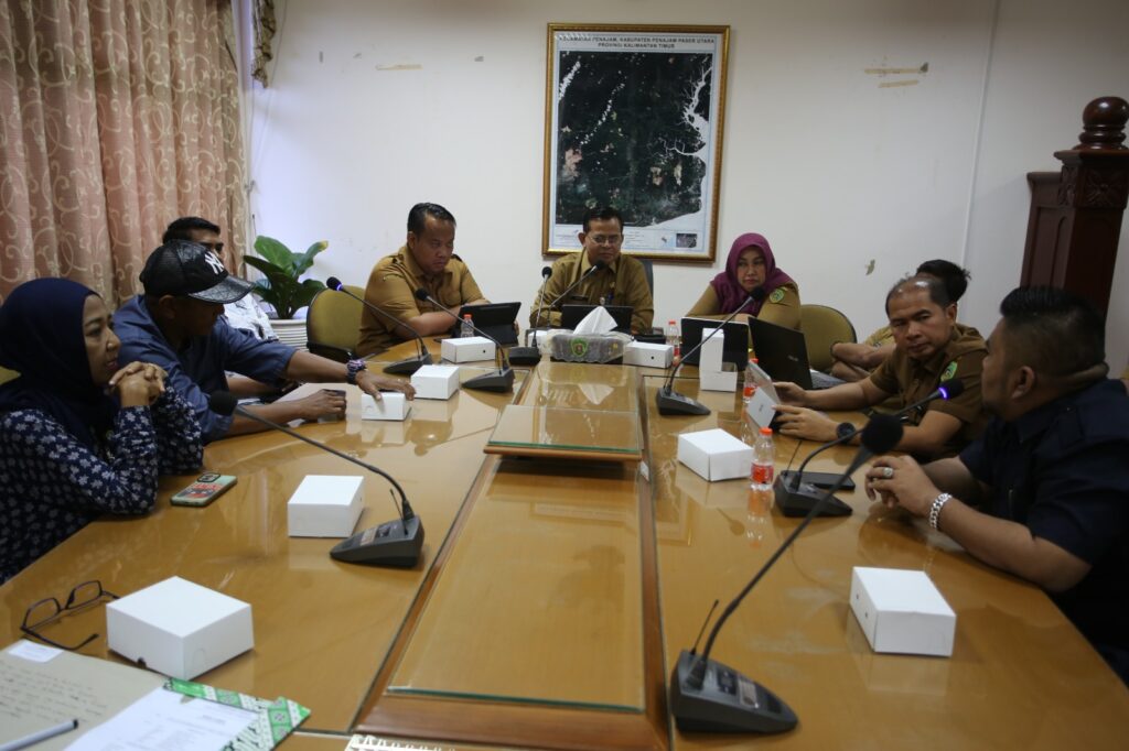 Rapat klarifikasi Pemkab PPU. (Ist)