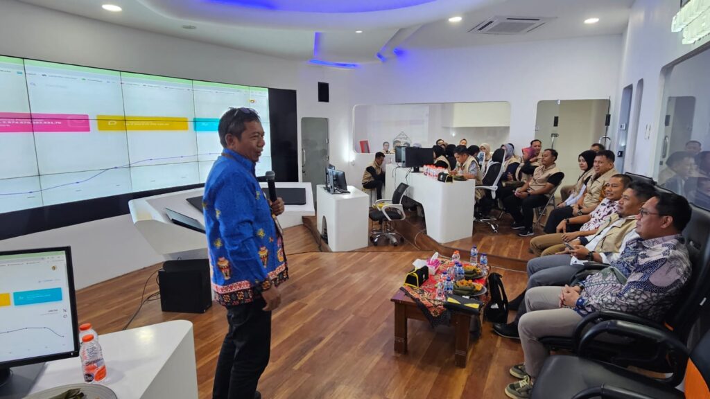 Kegiatan Diskominfosandik Seruyan garap Aplikasi I-Ofifice ASN dan I-Office Desa. (Ist)