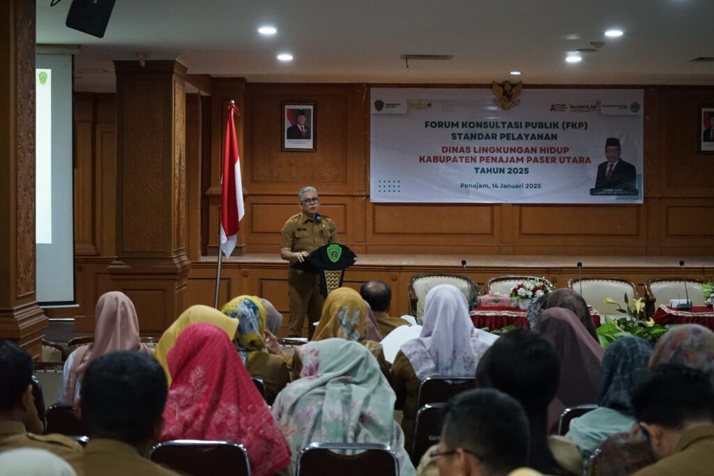 Forum Konsultasi Publik untuk membahas dan menyempurnakan standar pelayanan di bidang lingkungan hidup. (Ist)