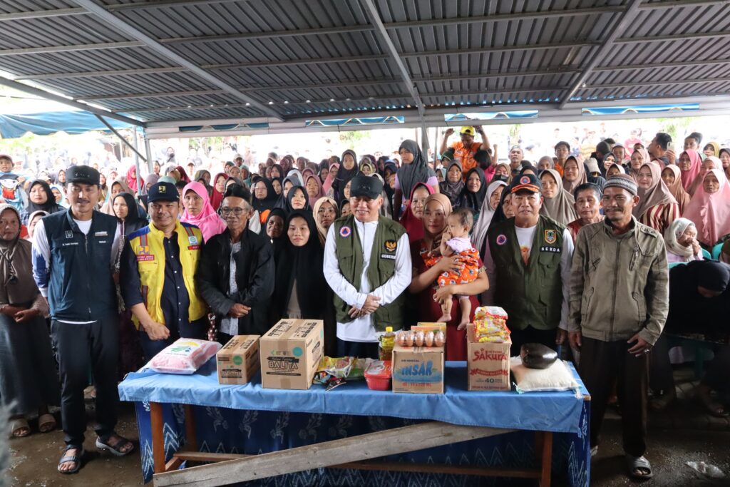 Bantuan untuk 500 KK Terdampak Banjir di Sungai Tabuk. (Ist)