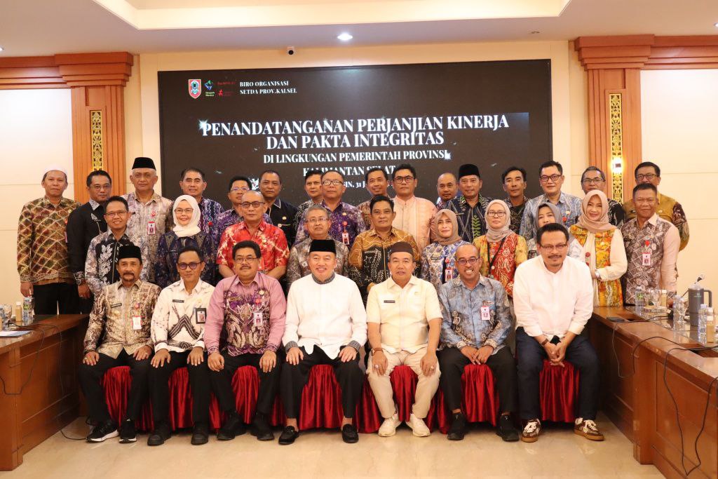 Gubernur Kalsel minta Kepala SKPD tetap fokus bekerja. (Ist)