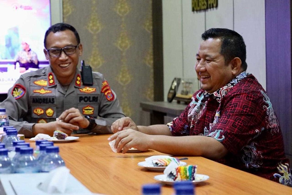 Kunjungan Bupati PPU, Mudyat Noor ke Mapolres PPU. (Ist)