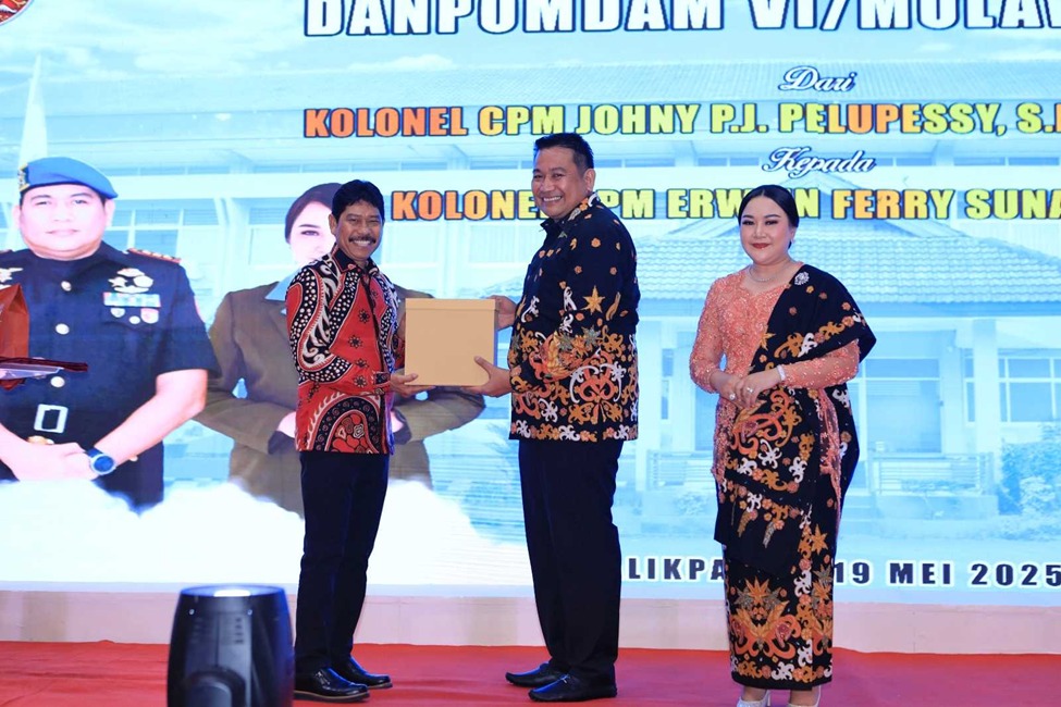 Waris Muin Hadiri Pisah Sambut Danpomdam VI/Mulawarman. (Ist)