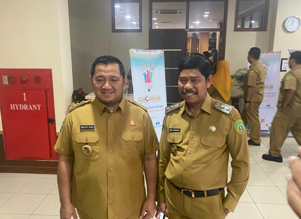 Bupati PPU, Mudyat Noor dan Wakil Bupati PPU, Abdul Waris Muin. (Ist)