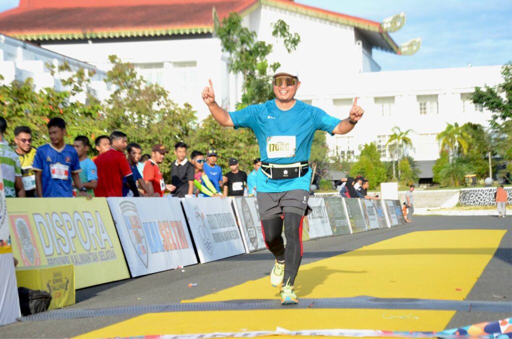 Ketua Federasi Triathlon Indonesia (FTI) Kalimantan Selatan, Budiono. (Ist)