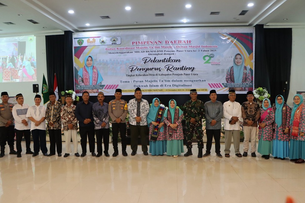 Pelantikan pengurus Badan Koordinasi Majelis Ta'lim Masjid - Dewan Masjid Indonesia (BKMM-DMI) se-PPU. (Ist)