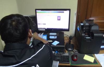 Petugas Perekaman Data EKTP di Kantor Disdukcapil PPU