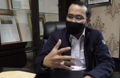 Ketua DPRD PPU, Jon Kenedi.