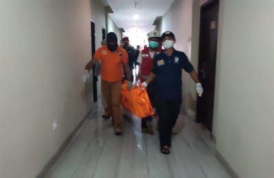 Penemuan mayat seorang wanita di dalam salah satu kamar hotel di Sanarinda. (MFA)