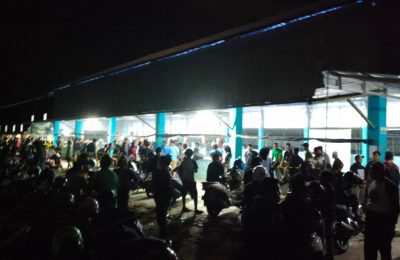 Suasana malam jelang partai final. (TBS)