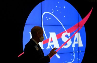 Administrator NASA Bill Nelson di kantor Pusat Penerbangan Antariksa Goddard Space NASA di Greenbelt, Maryland, 5 November 2021.