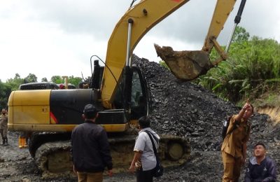 Tambang batu bara di kawasan KM 24 RT 45 Kelurahan Karang Joang Balikpapan Utara. (DP)