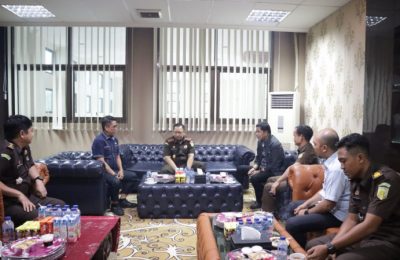 Kunjungan Kejari PPU ke DPRD Kabupaten PPU. (ESY)
