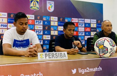 Pelatih Persiba, Ilham Romadhona (Tengah). (Ist)