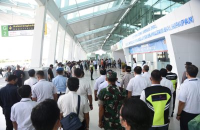 Pembukaan Posko Terpadu Angkutan Udara sebagai salah satu langkah antisipasi lonjakan penumpang. (Ist)