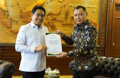 Audiensi antara Bupati Paser Fahmi Fadli bersama Menteri Desa PDT dan Transmigrasi Abdul Halim Iskandar. (Ist)