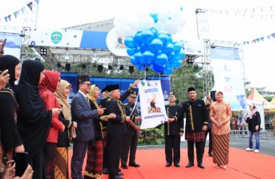 Pesta Rakyat Kalimantan Timur. (Ist)