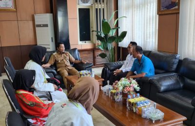 Karateka ASKI Balangan bertemu Bupati Abdul Hadi. (Ist)