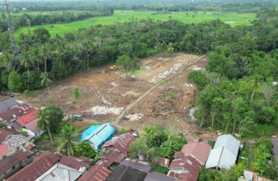 Ujung Murung yang tinggal di Bantaran Sungai Tabalong. (Ist)