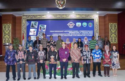 Penyerahan laporan Hasil Pemeriksaan (LHP) Kepatuhan Terinci atas Pengelolaan Pendapatan dan Belanja. (Ist)