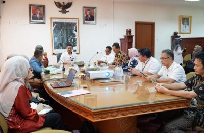 Sekda Kabupaten Penajam Paser Utara (PPU) Tohar, menerima audiensi dari Tim Peneliti Pusat Kajian Hukum Agraria dan Adat Fakultas Hukum Universitas Andalas. (Ist)