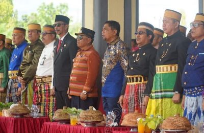 Bupati PPU, Hamdam Pongrewa menghadiri HUT Ke-17 Belopa, Luwu. (Ist)