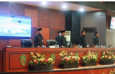 Rapat Paripurna DPRD Kabupaten PPU. (Ist)