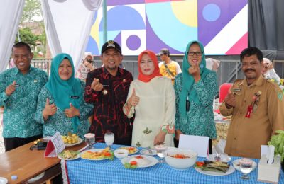 Bupati PPU, Hamdam bersama peseta lomba. (Ist)