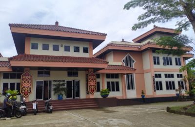Penajam Suite Hotels. (Ist)
