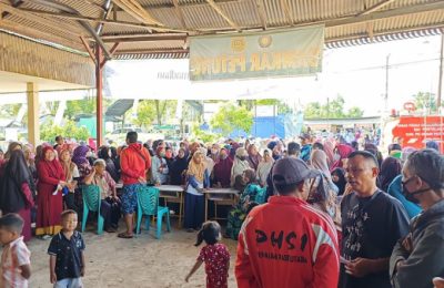 Bazar Sembako Murah di Kelurahan Petung. (Ist)