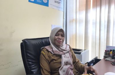 Plt Kepala Disdukcapil PPU, Mawar. (Ist)