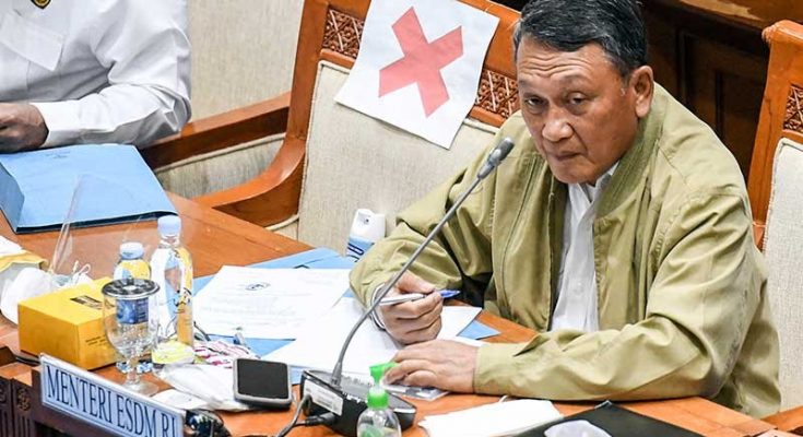 Menteri ESDM Arifin Tasrif mengikuti rapat kerja dengan Komisi VII DPR. (Ist)