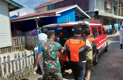 Jenazah TDP dievakuasi ke Rumah Sakit Bhayangkara untuk dilakukan Visum, Senin (1/5/2023). (uy/)