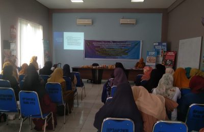 Kegiatan advokasi dan pendampingan kebijakan peningkatan partisipasi perempuan di bidang politik, hukum, sosial dan ekonomi. (ESY)