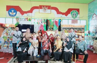 DP3AP2KB Kabupaten PPU menyambut baik gagasan SDN 013 untuk menjadi sekolah yang ramah terhadap anak di Kabupaten PPU. (ESY)