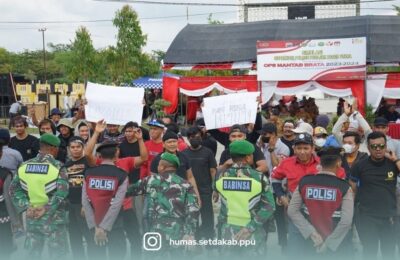 Jelang Pemilu Serentak 2024, Sekda Tohar Pimpin Apel Simulasi Sipamkota Kabupaten PPU. (Ist)