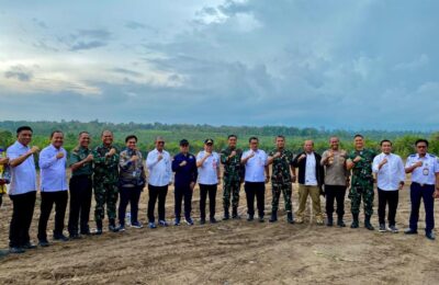 Pj Gubernur Kalimantan Timur kunjungi pembangunan Bandara VVIP. (Ist)