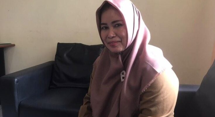 Kepala Seksi Pemberdayaan Masyarakat dan Kesejahteraan Sosial (PMKS) Kelurahan Petung, Marliana. (Ist)