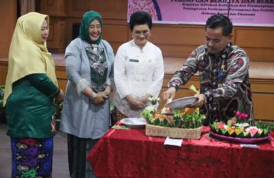 Sekda Kabupaten PPU, Tohar (Kanan). (Ist)
