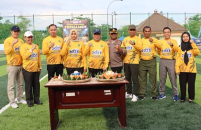 Makmur Marbun Resmikan Lapangan Mini Soccer Sekaligus Membuka Turnamen Mini Soccer Pj Bupati Cup. (Ist)