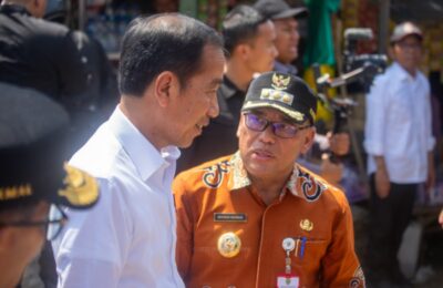 Presiden Joko Widodo dan Pj Bupati PPU, Makmur Marbun.(Ist)