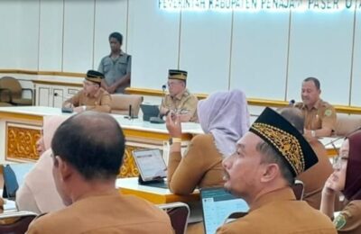 Rapat Evaluasi Percepatan Realisasi Fisik Keuangan Kegiatan Pembangunan Tahun Anggaran 2024. (Ist)