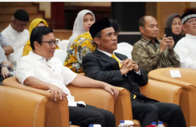Kepala Bapanas Arief Prasetyo Adi dan Mentan Andi Amran Sulaiman saat menghadiri Halalbihalal Kementan. (Ist)