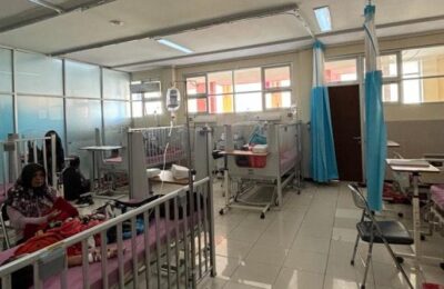 Rumah Sakit Umum Daerah (RSUD) Panglima Sebaya Kabupaten Paser banyak dipenuhi pasien diare dari anak-anak. (Ist)
