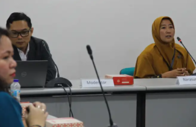 Diskusi saat acara Temu Bisnis antara periset BRIN dengan para Industri di bidang kesehatan. (Ist)
